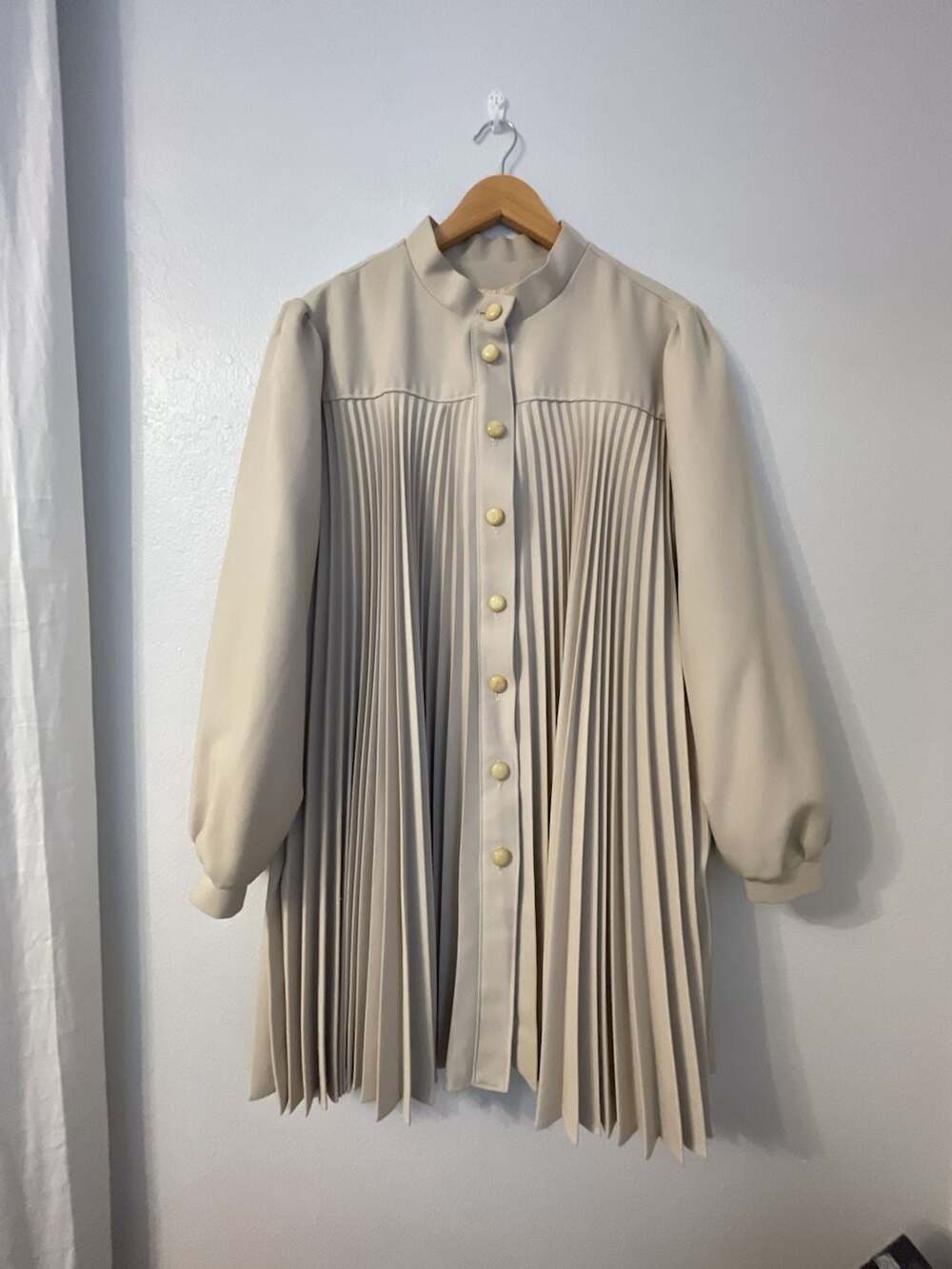 Vintage 1970s ILGWU Union USA Accordion Pleated Swing Coat Duster